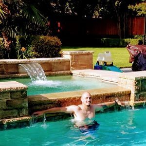 Meet your Posher, Corey